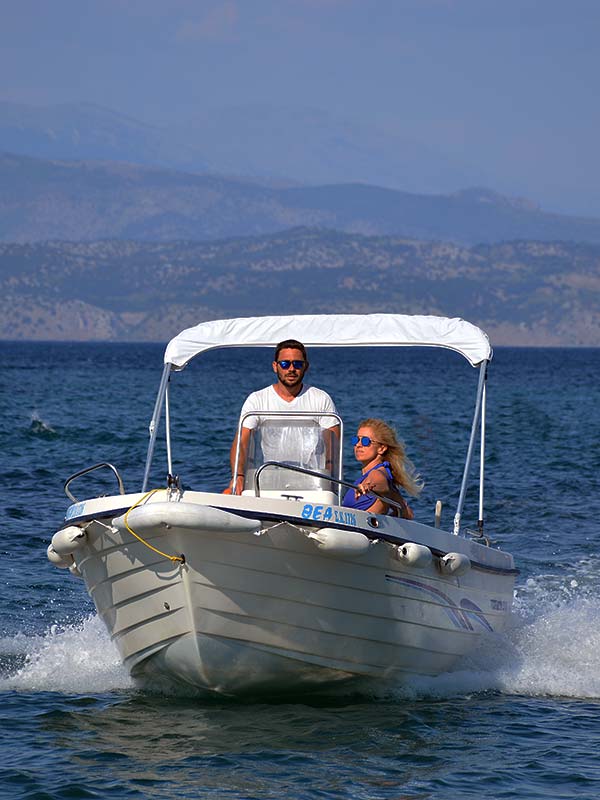 30ph to 40ph Boats - Corfu Boat Hire